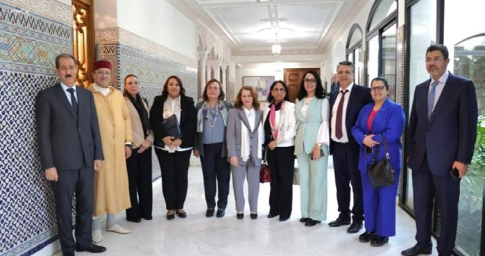 Les voix des jeunes filles sont portées à la table : l’ICD présente un mémo de réforme à la Commission royale du Maroc · 2