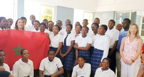 Filles, Pas Epouses : Les filles d'Afrique ont parfaitement le droit de jouer, d'explorer, d'apprendre et de grandir librement en toute sécurité. · 12