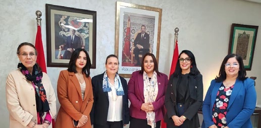 Les jeunes filles présentent leurs revendications directement aux législateurs dans le cadre de la réforme du Code de la famille au Maroc · 2