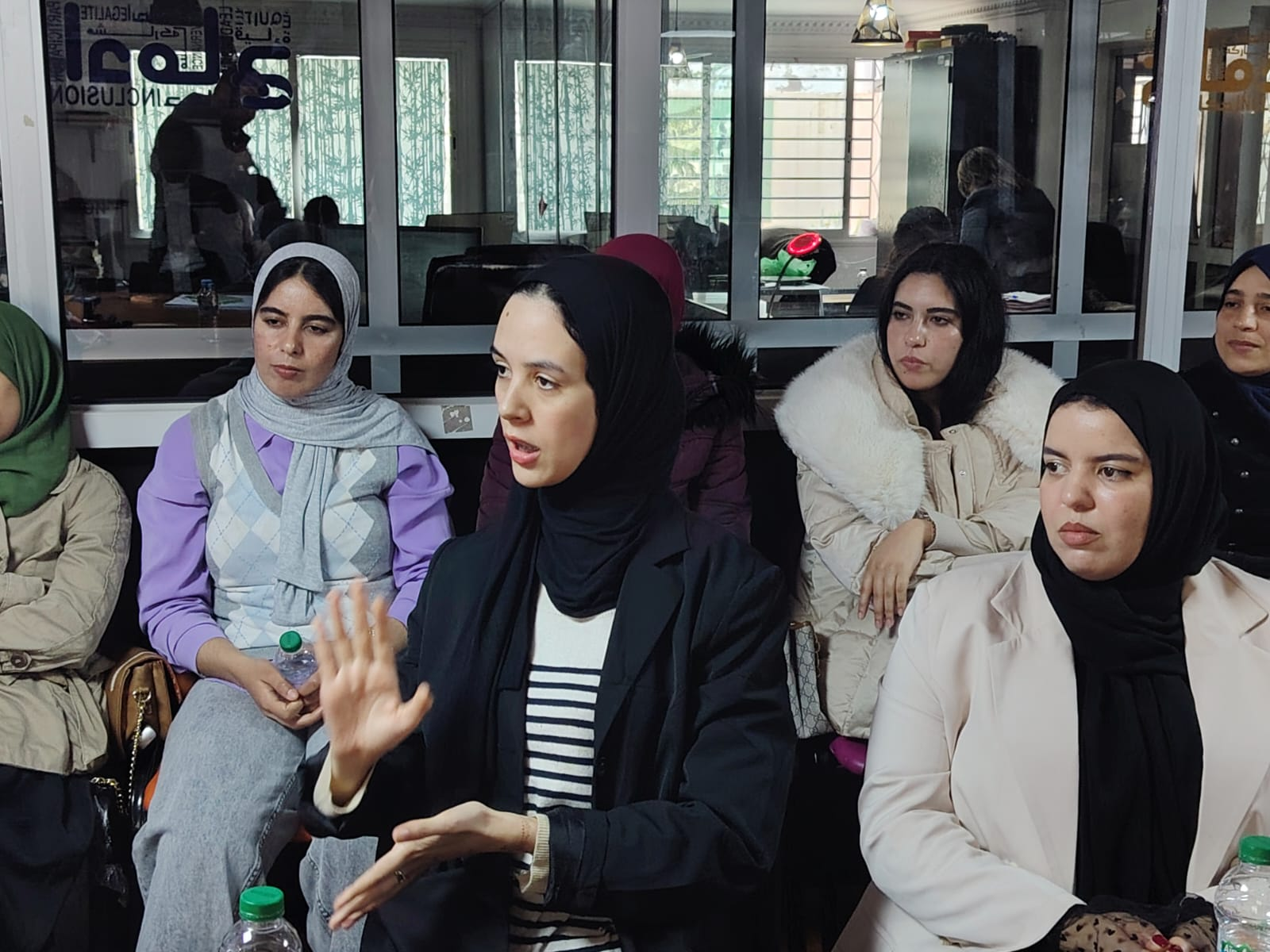Jeunes filles, leadership et intelligence artificielle.